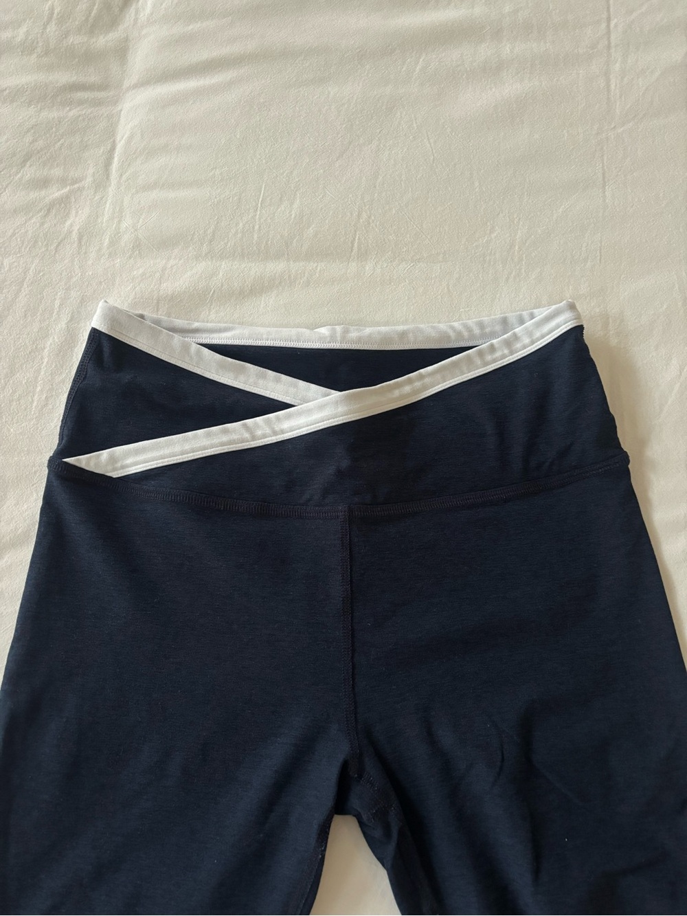 Beyond Yoga Spacedye Outlines High-Waist Leggings - Navy and White
